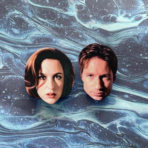 Set di calamite con la ragazza di X-Files
