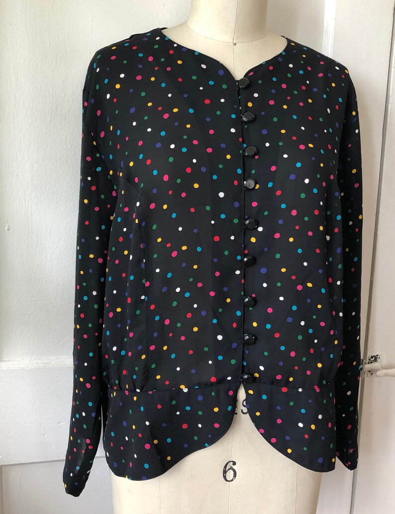 Rainbow Dot Structured Top
