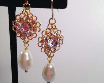 Pearl Earring, Swarovski Crystal Pearl Earring, Bride Earring, Wedding Earring, Pearl Filigree Earring, Swarovski Dangle, Bridesmaid, Gold