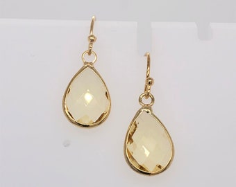 Yellow Teardrop Earrings, Yellow Crystal Earrings, Yellow Dangle Earrings, Jonquil Earrings, Gold Earrings, Beach Earrings, Summer Earrings