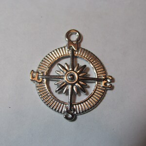 Compass Charm, Compass Pendant, Nautical Charm, Beach Charm, Wine Charm, Silver Compass, Beach Wedding Favor, Shower Favor, Thank You,