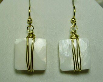 Wire Wrapped Mother of Pearl Earring, Mother of Pearl Earring, Wire Wrapped, White Earring, Shell Earring, MOP, Gold, Silver, Rose Gold