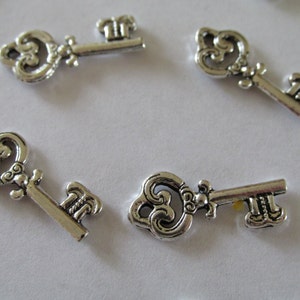 Skeleton Key Charm, Key Charm, 10, Silver, Charms, Lock and Key, Skeleton Key, Wedding Favors, Thank You, Shower Favors, Leather Bracelet