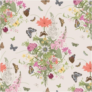 Puede incluir: Un patrón sin costuras que presenta una variedad de flores coloridas y mariposas sobre un fondo beige claro. Las flores incluyen flores rosadas, moradas, rojas, blancas y amarillas. Las mariposas son en tonos de azul, marrón y negro.