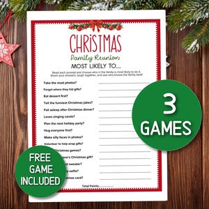 Op de afbeelding: Een kerstfamiliebijeenkomst-spelblad met een rode rand en feestelijke graphics. Het blad bevat vragen als "Neem de meeste foto's?" en "Eet eerst het dessert?" Een groene cirkel zegt "3 SPELEN". Een tweede groene cirkel zegt "GRATIS SPEL INBEGREPEN".