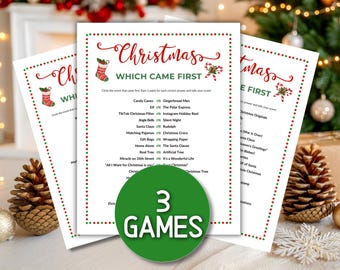 Könnte beinhalten: Drei Weihnachtsspielblätter mit rot-grünen Rändern. Der Text "Christmas Which Came First" steht oben. Ein grüner Kreis mit "3 GAMES" befindet sich in der Mitte. Festliche Dekorationen im Hintergrund.