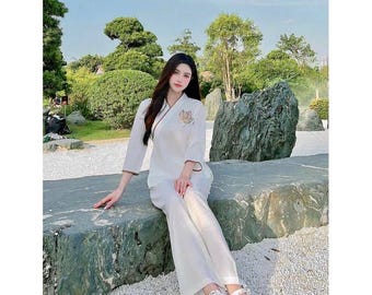 Pre-made Ao Dai Viet Nam -Elegant Women's Temple Outfit – Embroidered “Tâm” Letter, V-Neck Modern Design, Mid-Sleeve Satin Buddhist Robe