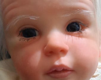 Roberto by Mayra Garza - Reborn Doll – 19" Realistic Baby – Glass Eyes – Mohair Rooted Hair – Girl or Boy - Newborn