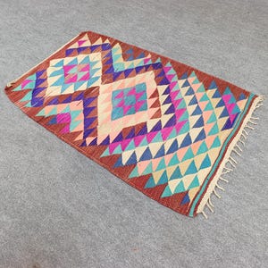 3.1x4.5 ft Vintage Turkish Kilim Rug – Handwoven Wool Area Carpet – Boho Tribal Small Rug for Entryway or Living Room Decor