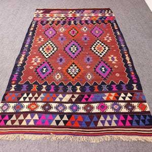 5.6x8.9 ft Vintage Turkish Rug – Handwoven Wool Area Rug – Large Anatolian Carpet – Boho Home Decor – Unique Oriental Floor Rug
