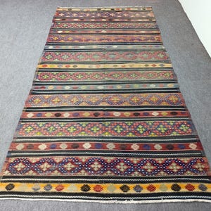 Oversized Turkish Kilim Rug 6x11: Handwoven Wool Rug