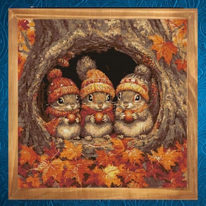 Squirrel Cross Stitch Pattern, Fall Cross Stitch Pattern,  Instant PDF  Download