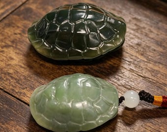 Natürliche grüne Nephrit Jade Schildpatt Handstück - Langlebigkeit Symbol Sorgen Stein