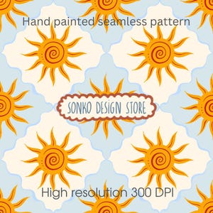 Puede incluir: Un patrón sin costuras con soles amarillos pintados a mano con centros en espiral sobre un fondo azul claro y crema. El texto dice Hand painted seamless pattern, SONKO DESIGN STORE y High resolution 300 DPI en un diseño gráfico repetitivo.