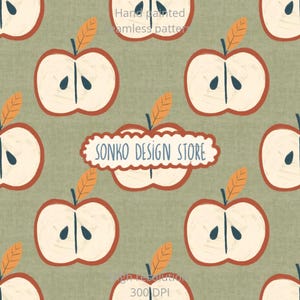 Op de afbeelding: Naadloos patroon met gestileerde appelhelften in rood en crème met oranje bladeren op een groene achtergrond. De tekst "SONKO DESIGN STORE" wordt weergegeven in een decoratief kader. De woorden "Hand painted seamless pattern" en "high resolution 300 DPI" zijn ook zichtbaar.