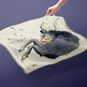 Taurus Sternzeichen Schal, April-Mai Geburtstagsgeschenk, Beiges Bandana, Star Map Schal, Stier Muster, Astrologie Sommer Halstuch