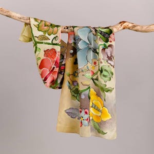 Hand Painted Silk Scarf, Floral Wrap Scarf, Mother&#39;s day gift, Summer Lightweight Shawl, Botanical Art Silk shawl