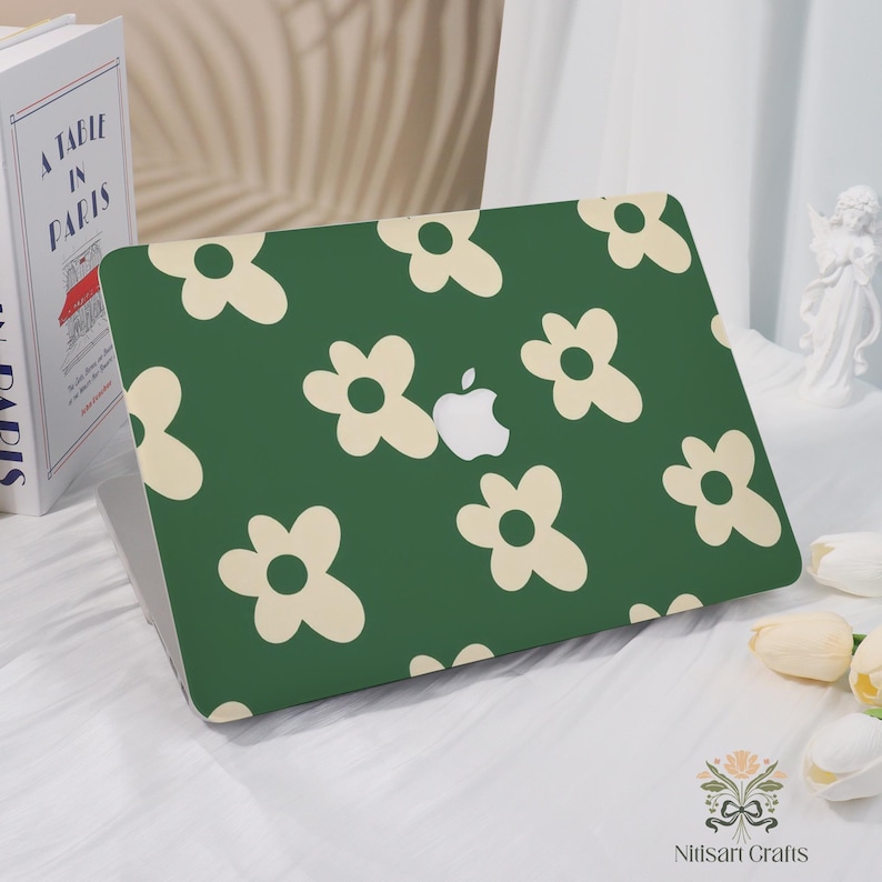 Repetaing Pattern Shells Green Bloom Macbookcase for MacBook Pro 16 15 14 13, Air 15 14 13 11 ...