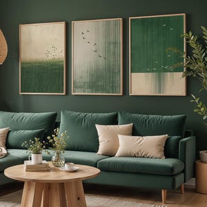 Minimalistische fliegende Vögel Kunstdruck über salbeigrünem Hintergrund | Japandi Ästhetisches Dekor |  Skandinavische minimalistische Wandkunst