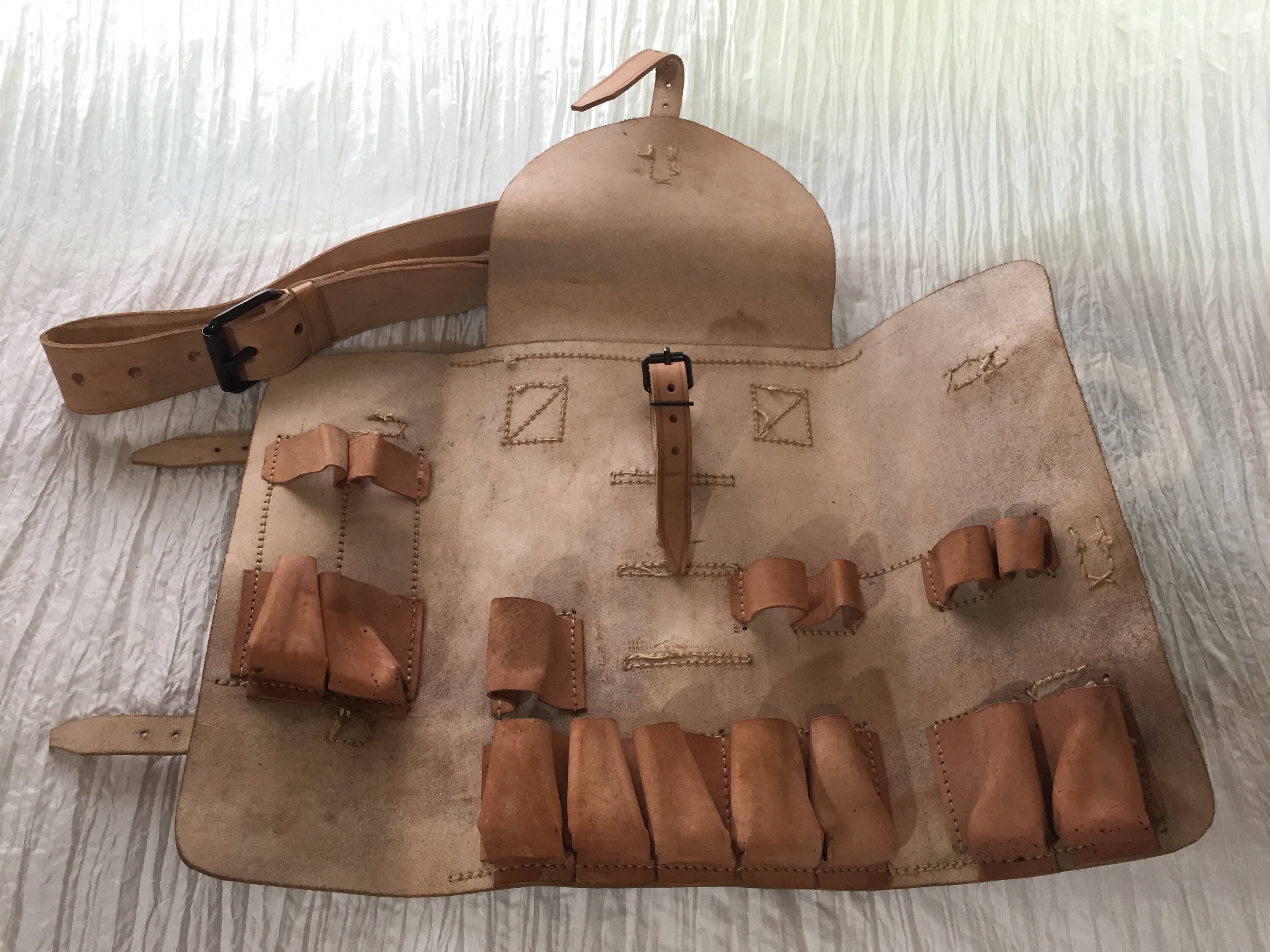 Vintage French WW2 Leather Artist Messenger Bag Medium Dark Vintage French WW2 Leather Artist Messenger Bag Medium Dark
