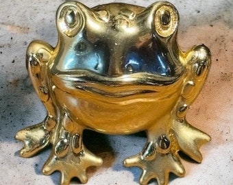 Frog Jewelry Large Vintage Gold Tone Toad Brooch Signed RA Cottagecore Goblincore Aesthetic Jewelry Gifts for Women Witch Accessory for Her