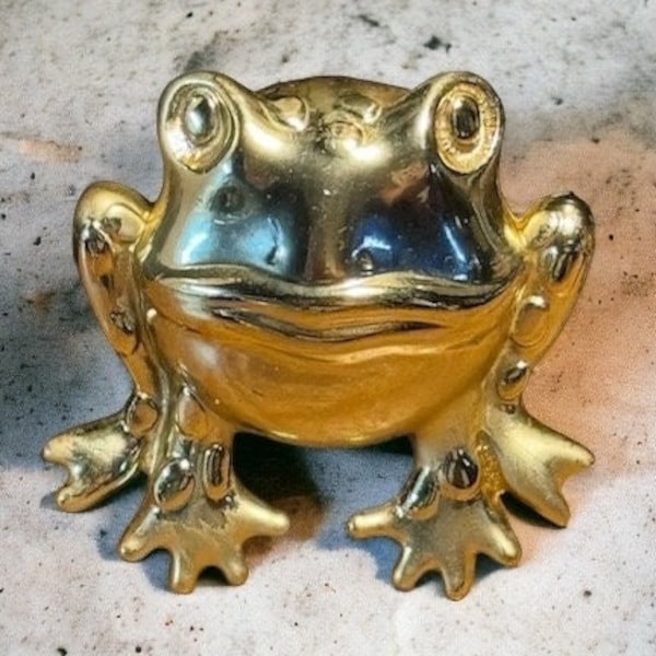 Frog Jewelry Large Vintage Gold Tone Toad Brooch Signed RA Cottagecore Goblincore Aesthetic Jewelry Gifts for Women Witch Accessory for Her