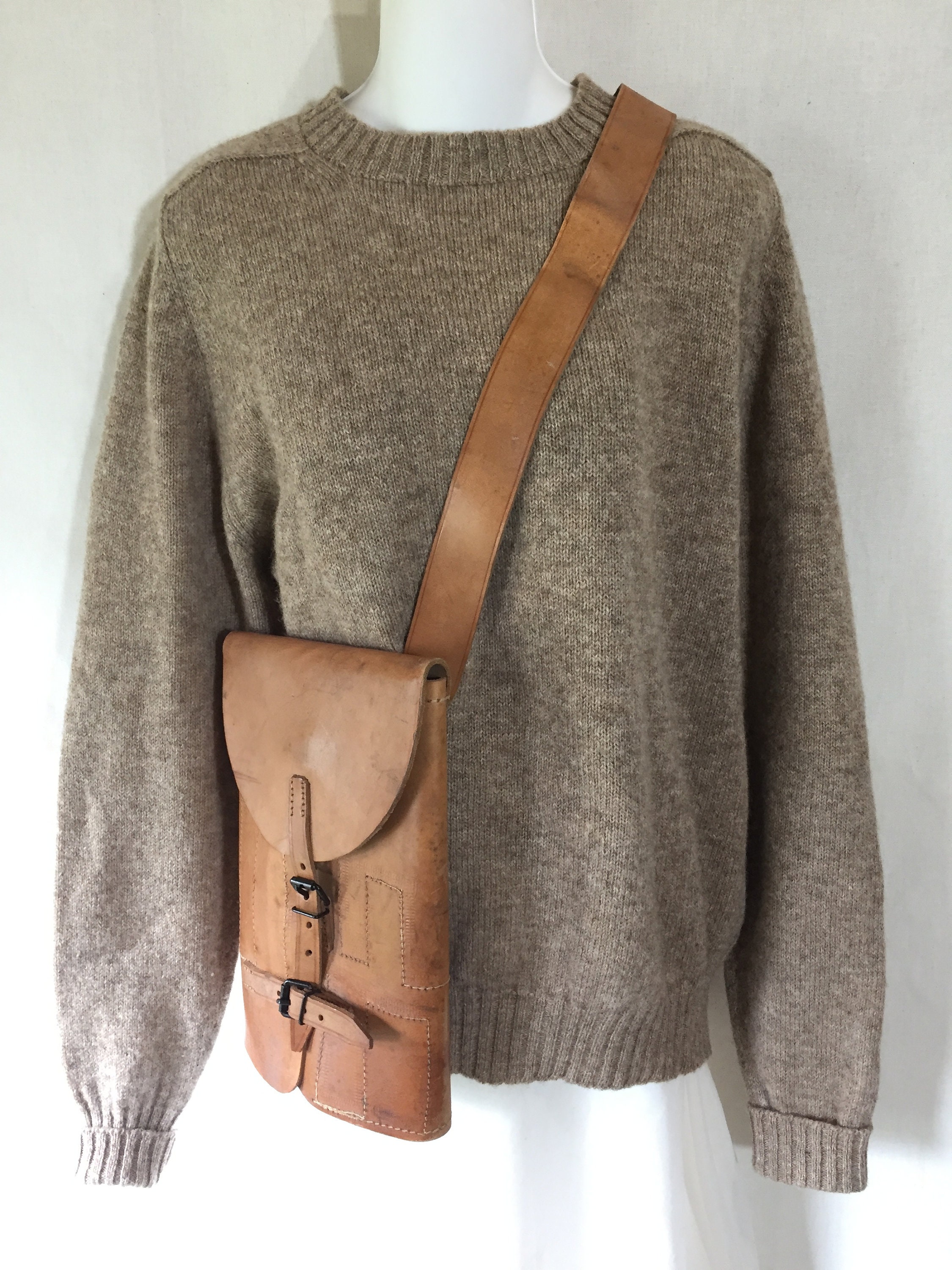 Vintage French WW2 Leather Artist Messenger Bag Medium Dark Vintage French WW2 Leather Artist Messenger Bag Medium Dark