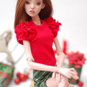 Red short sleeve t-shirt top with flowers on shoulders for Popovy Dolls BJD