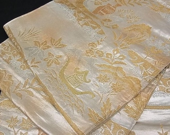 Vintage Fukuro Obi – goud- en zilverbrokaat – keramiek en herfstbladeren – Japanse kimonoriem – zijden Obi – elegante formele Obi