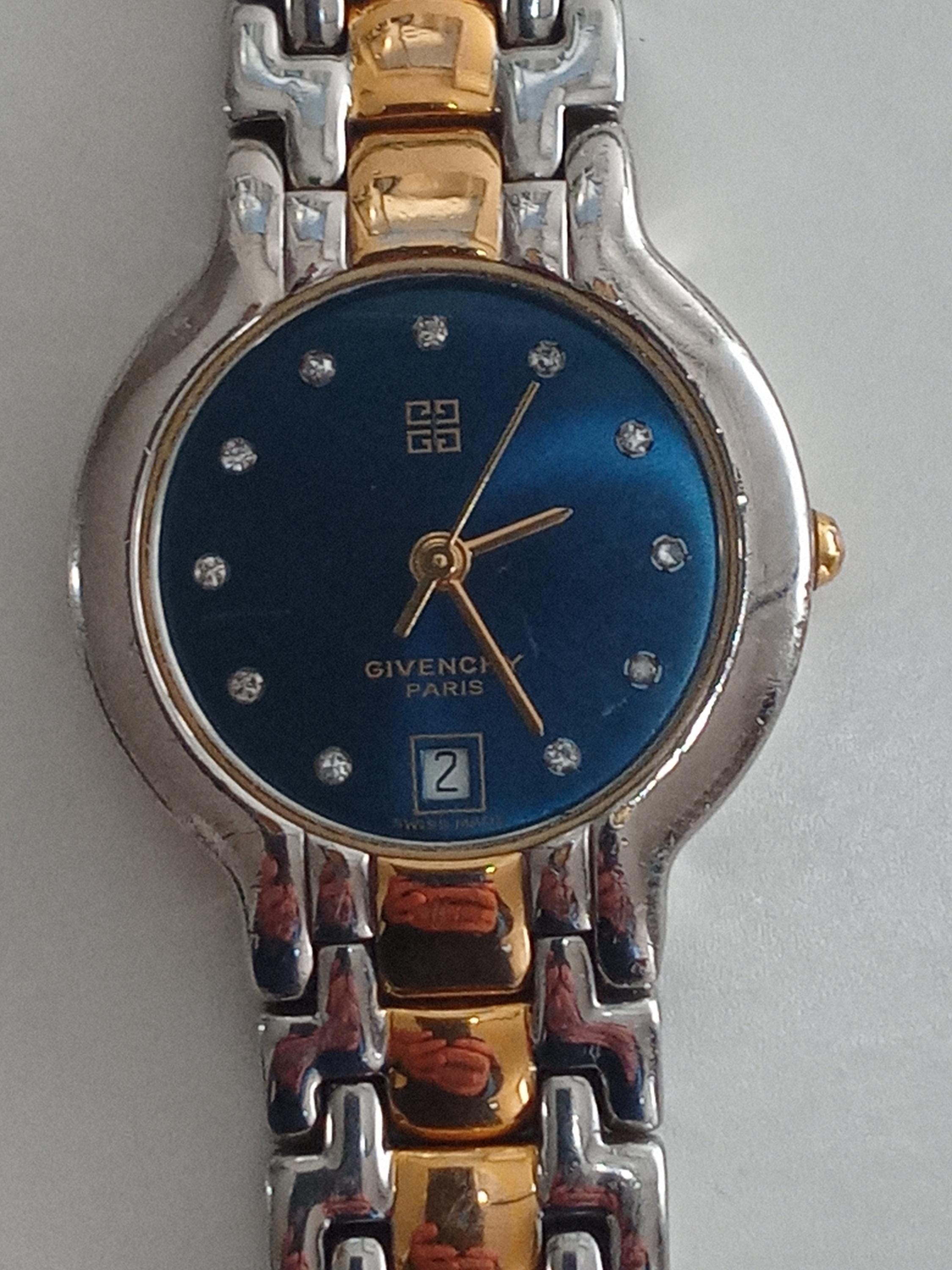 Givenchy Watch – Blue Dial, Diamond-style Accents, Date Display 