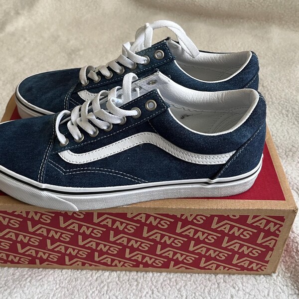 Blue Jean Vans Classic Sneakers