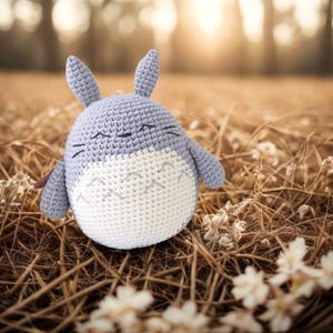 Chubby Totoro Bunny-Inspired Crochet Plush – Amigurumi Totoro Pattern PDF – Kawaii Soft Toy DIY Tutorial