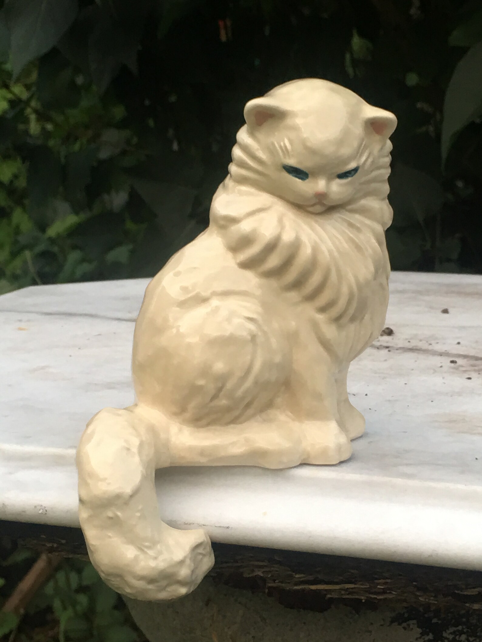 cat figurine collectors