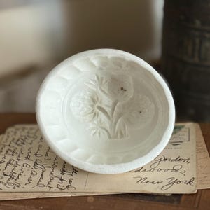 Antique Victorian Wedgwood Blancmange Jelly Mold | Ironstone Mould | Fruit Design
