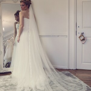 Lace Wedding veil, Chapel length.
