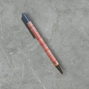 stylo à bille imprimé madras ethnique caribéen