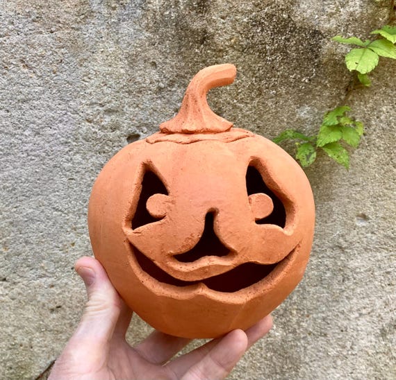 TERRACOTTA PUMPKIN