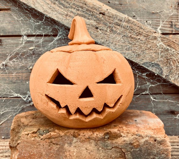 TERRACOTTA PUMPKIN