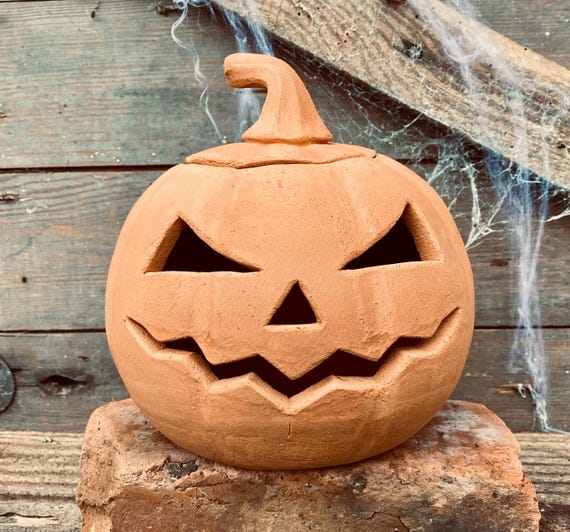 TERRACOTTA PUMPKIN