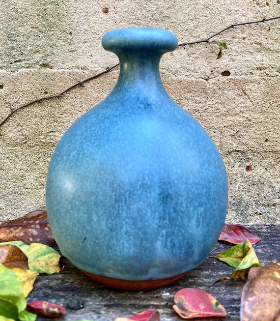 CERAMIC WATERING BELL