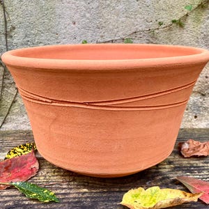 TERRACOTTA CLAY PLANTER #35. Large, handmade flowerpot made from locally dug, all natural red clay.