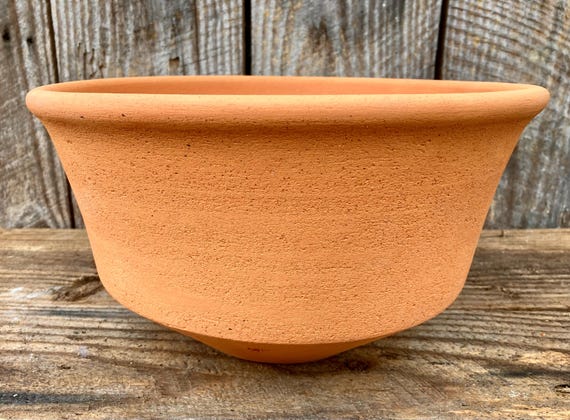 TERRACOTTA FLOWER POT