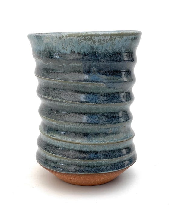 STONEWARE TUMBLER