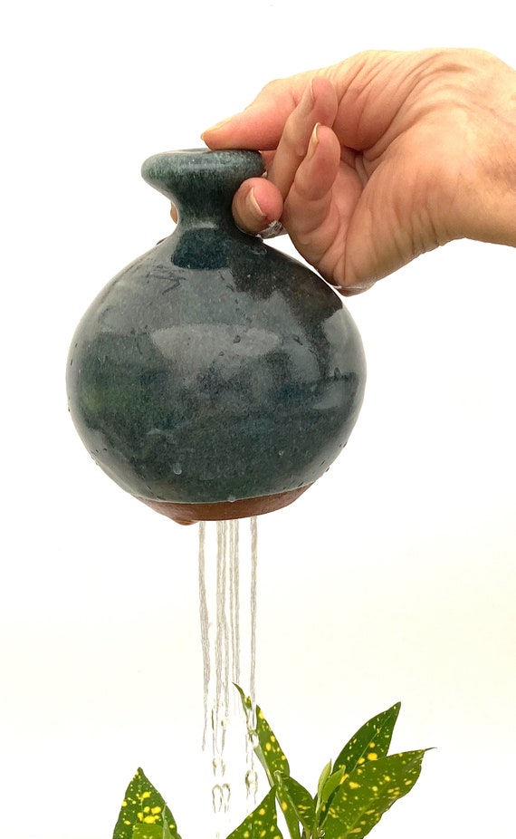 CERAMIC WATERING BELL