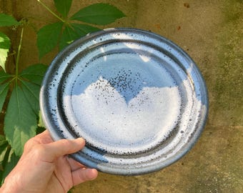 STONEWARE DINNER PLATE #4: Durable, food-safe and scratch-proof.