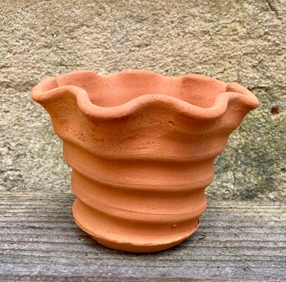 TERRACOTTA PLANTER