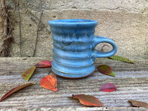 STONEWARE MUG