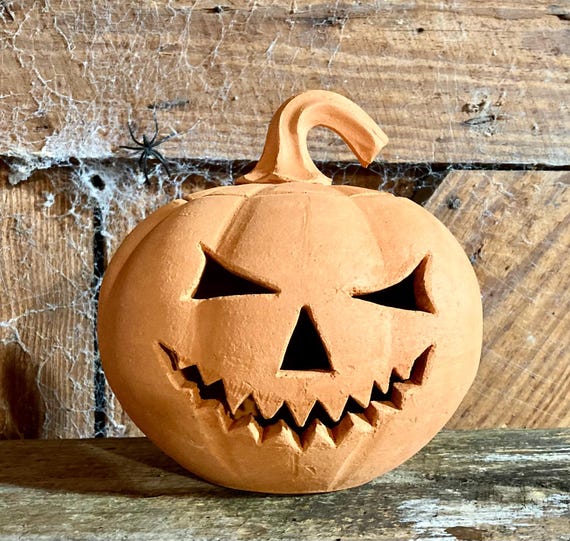 TERRACOTTA PUMPKIN