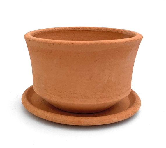 TERRACOTTA CLAY PLANTER
