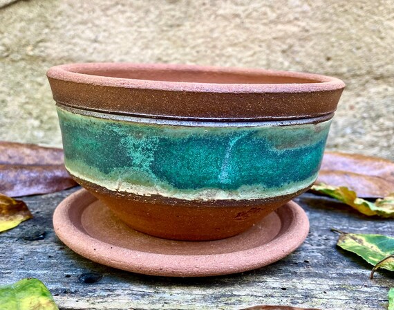 STONEWARE FLOWER POT